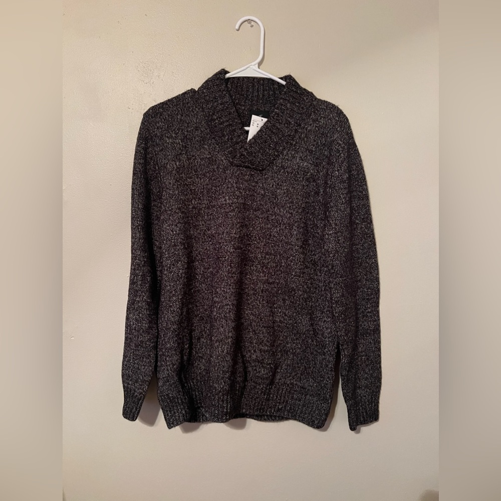 NEW WITH TAG | Men’s H&M Sweater with Collar (Size Medium)